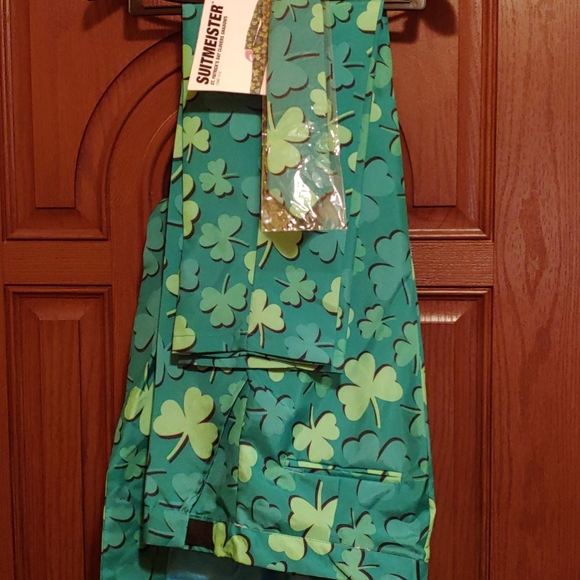 NWT Clover Suite Men's Small - Picture 3 of 4